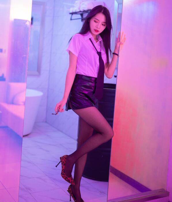 牛鞭伸入女人下身的真视频_久久精品国产精品亚洲_免费av无码不卡在线观看_大地影院综艺资源