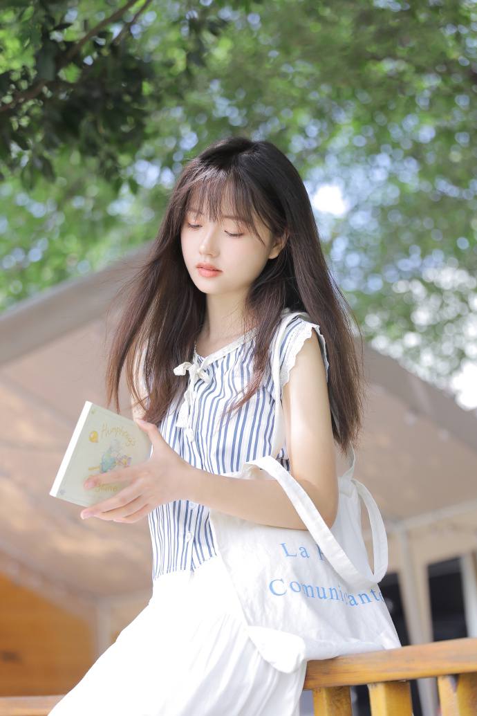 亚洲成AV人片天堂网_久久精品国产亚洲v麻豆图片_无码人妻丰满熟妇精品区东京直播_偷渡的女人精彩片段